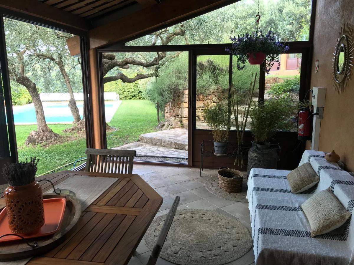 Mas De L'Olivette Bed & Breakfast Cotignac Dış mekan fotoğraf